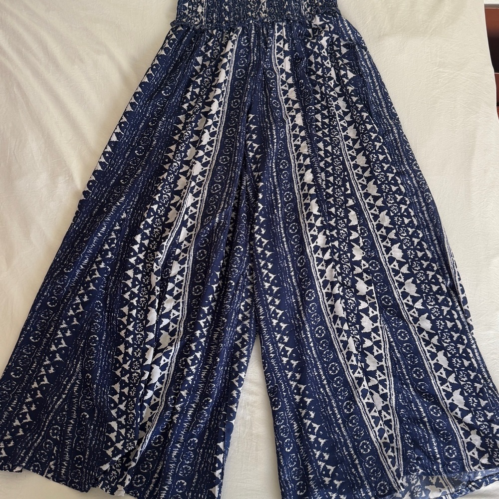 Elan Blue and White Patterned Wide-Leg Pants